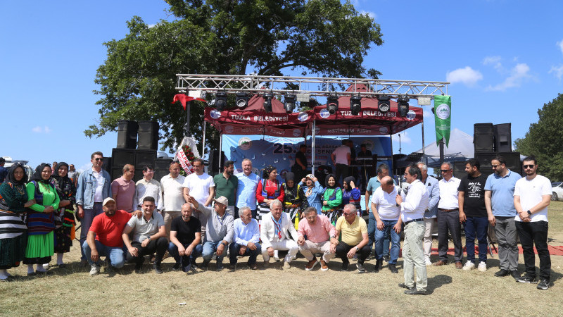 Kadırga Coşkusu İstanbul’da Zirve Yaptı: Binlerce Kişi Karadeniz Kültürüyle Buluştu