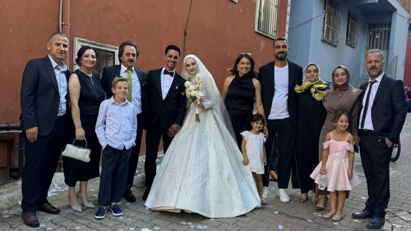 Erol Yanık’ın Kızı Ayşe, Dünyaevine Girdi