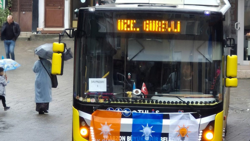 CHP Şalpazarı’ndan AKP Mitingine Belediye Araçları Tepkisi